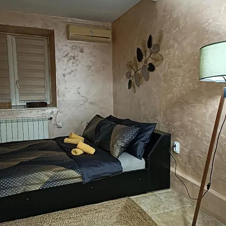 Rustic Lägenhet Belgrad