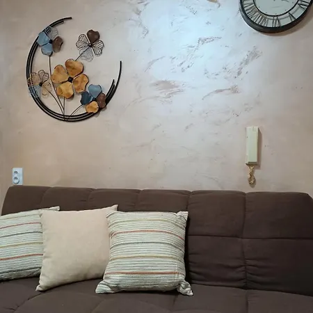 Rustic Lägenhet Belgrad